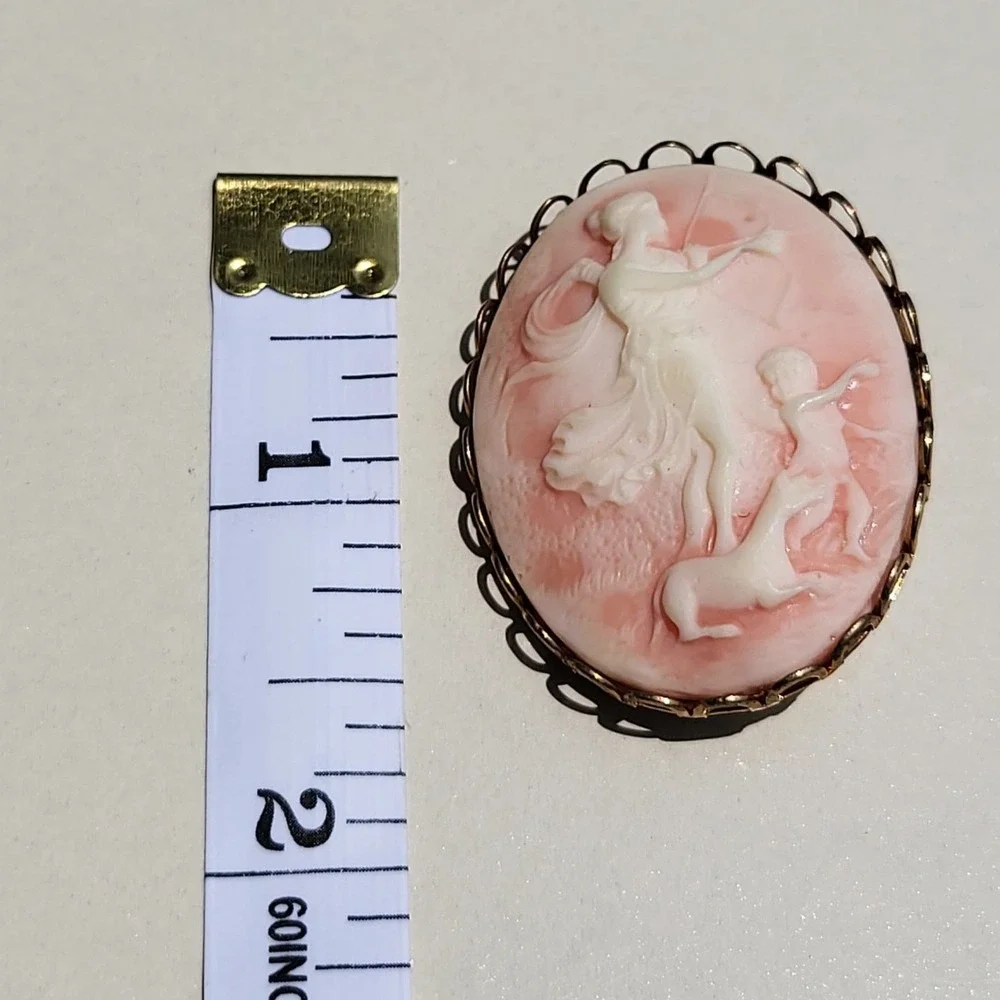 Vintage Cameo Brooch Pink Shell Goddess Cherub Stag Gold Tone Scalloped Frame